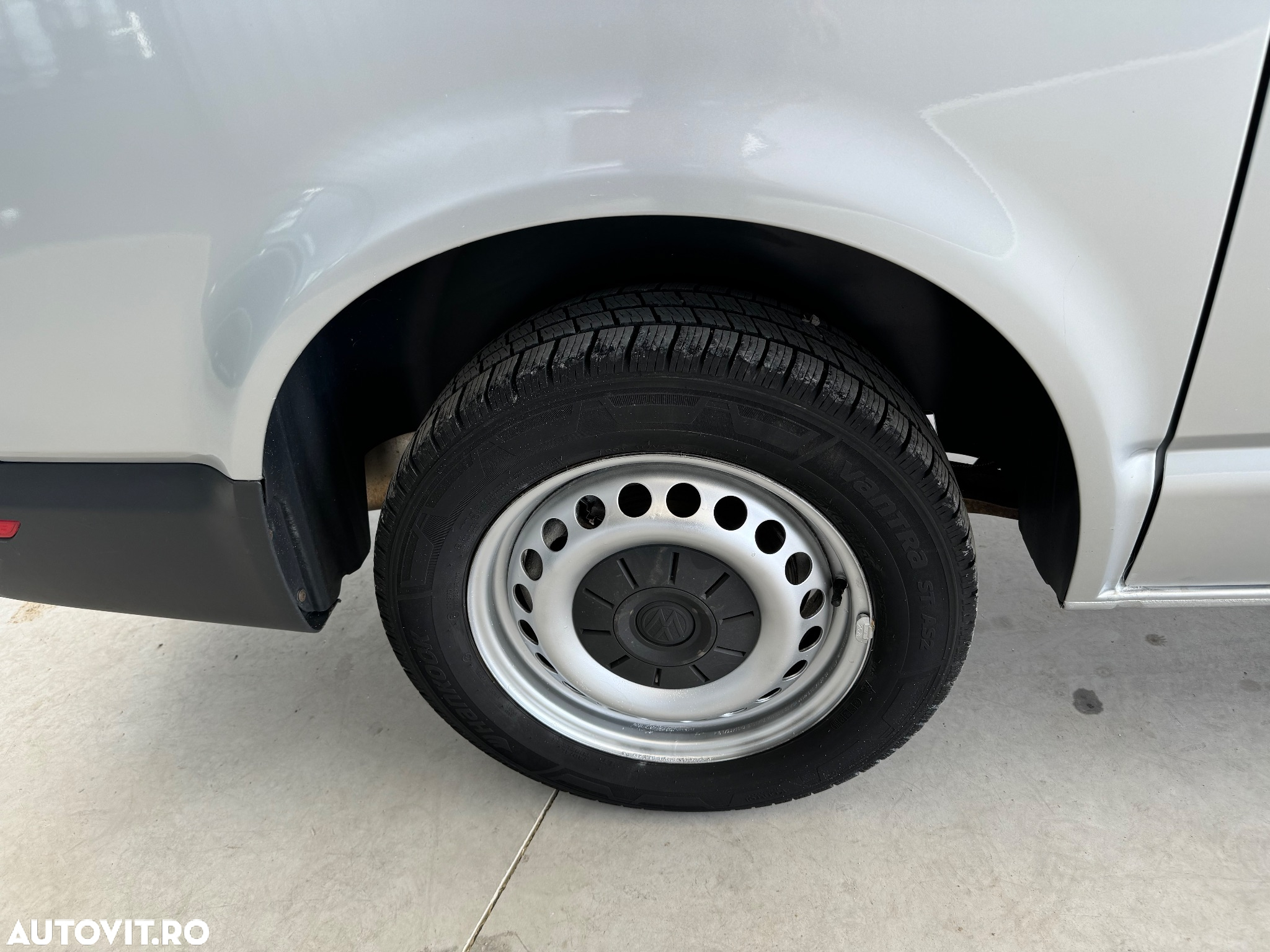 Volkswagen Transporter - 29