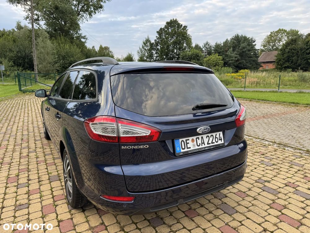 Ford Mondeo - 17