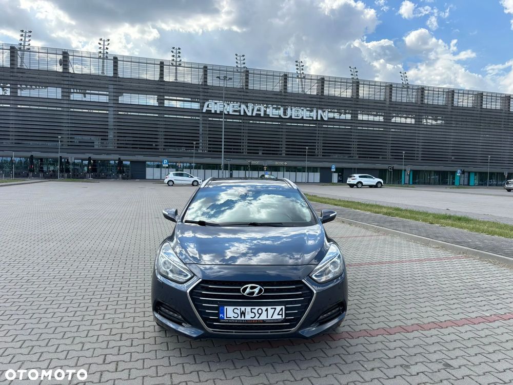 Hyundai i40 Kombi blue 1.7 CRDi DCT Premium - 38
