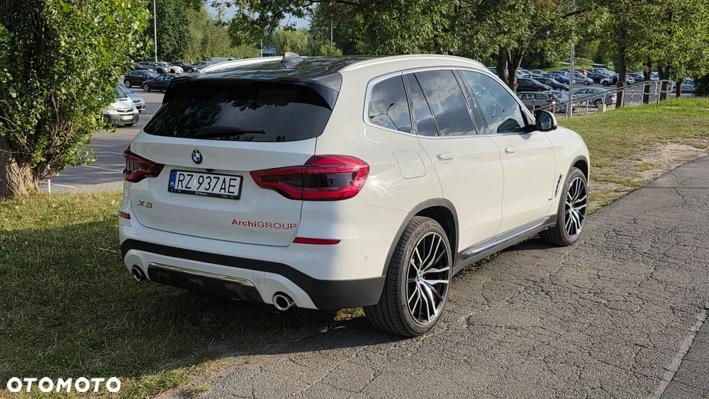 BMW X3 xDrive20d Luxury Line - 5
