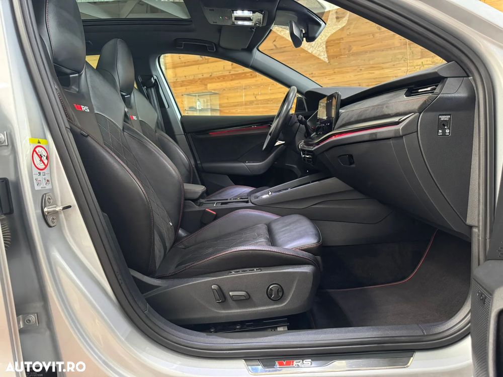 Skoda Octavia 2.0 TSI DSG RS Plus - 12
