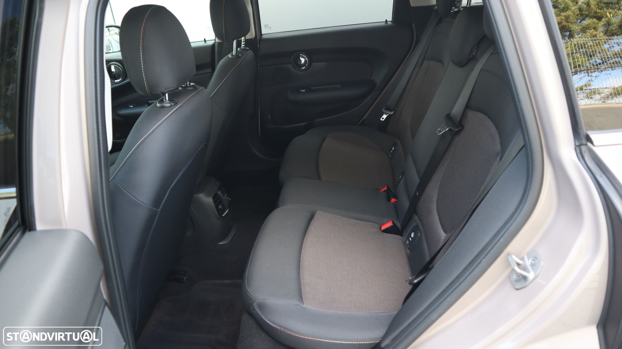 MINI Clubman One D Auto - 21