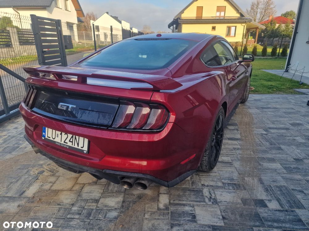 Ford Mustang - 5