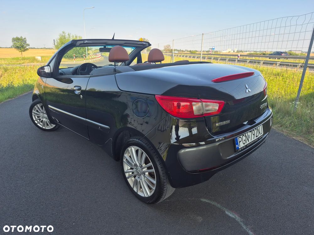 Mitsubishi Colt 1.5 Invite - 9