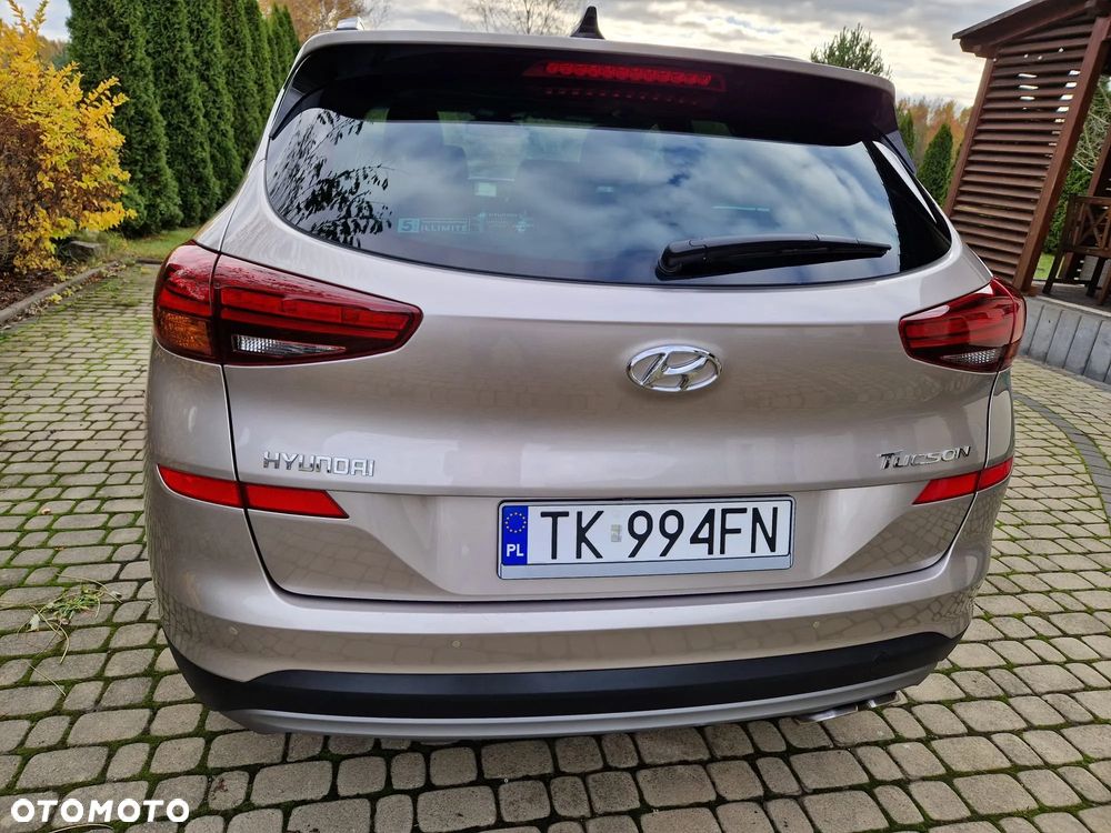 Hyundai Tucson 1.6 CRDi Comfort 2WD - 17