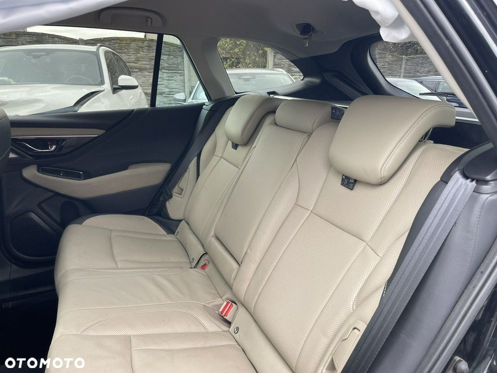 Subaru Outback - 13