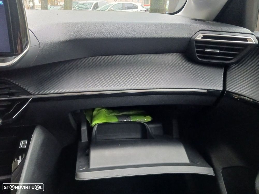 Peugeot 208 1.2 PureTech Active Pack - 23