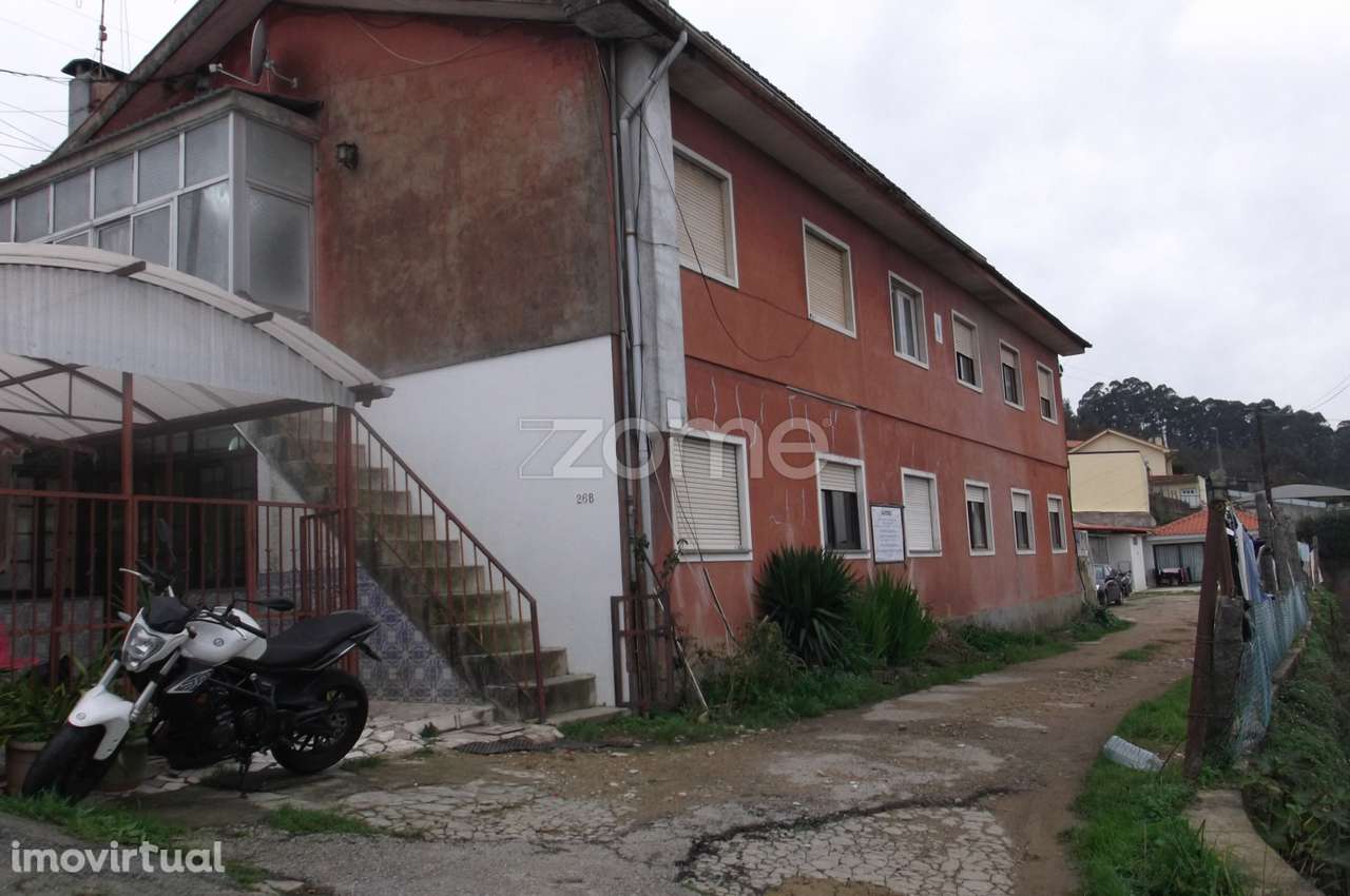 Prédio situado em Cucujães para investimento! - Grande imagem: 3/30