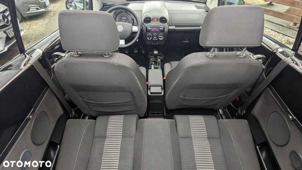 Volkswagen New Beetle 1.9 TDI DPF United - 21