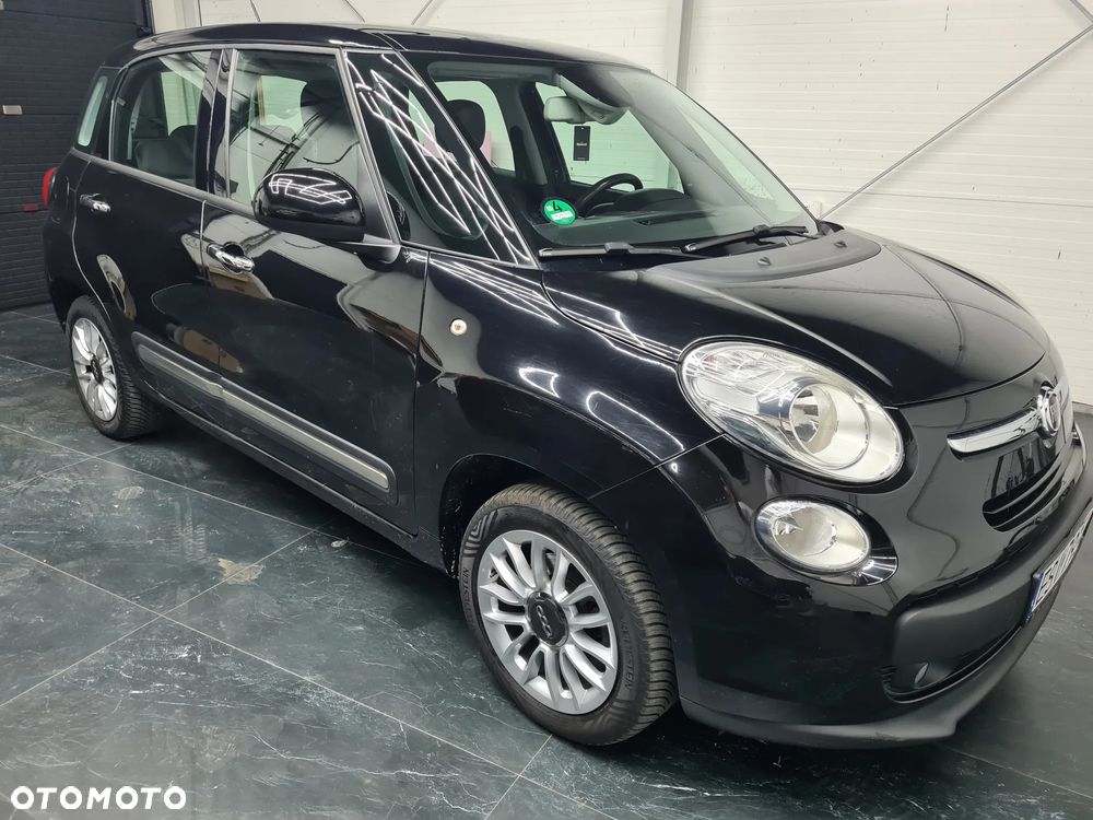 Fiat 500L 1.4 16V Urban Edition - 11
