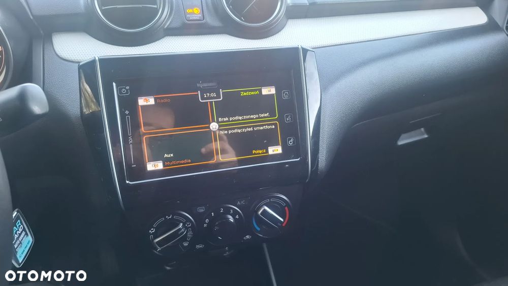 Suzuki Swift 1.2 Premium Plus - 18