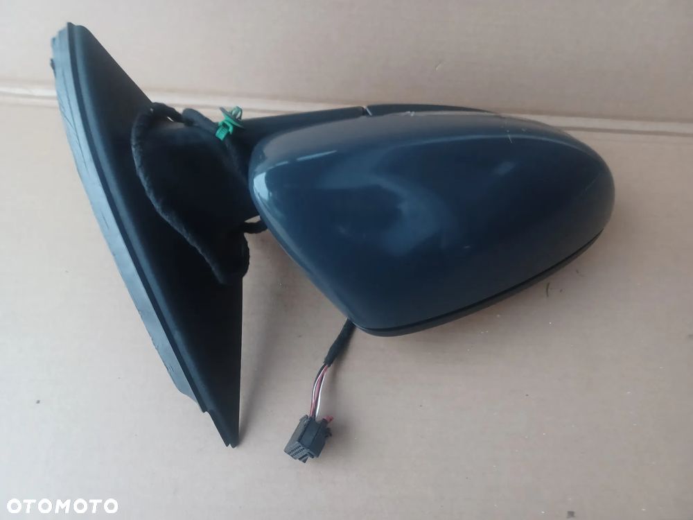 LUSTERKO PRAWE PASSAT B7 CI7F 6PIN - 3