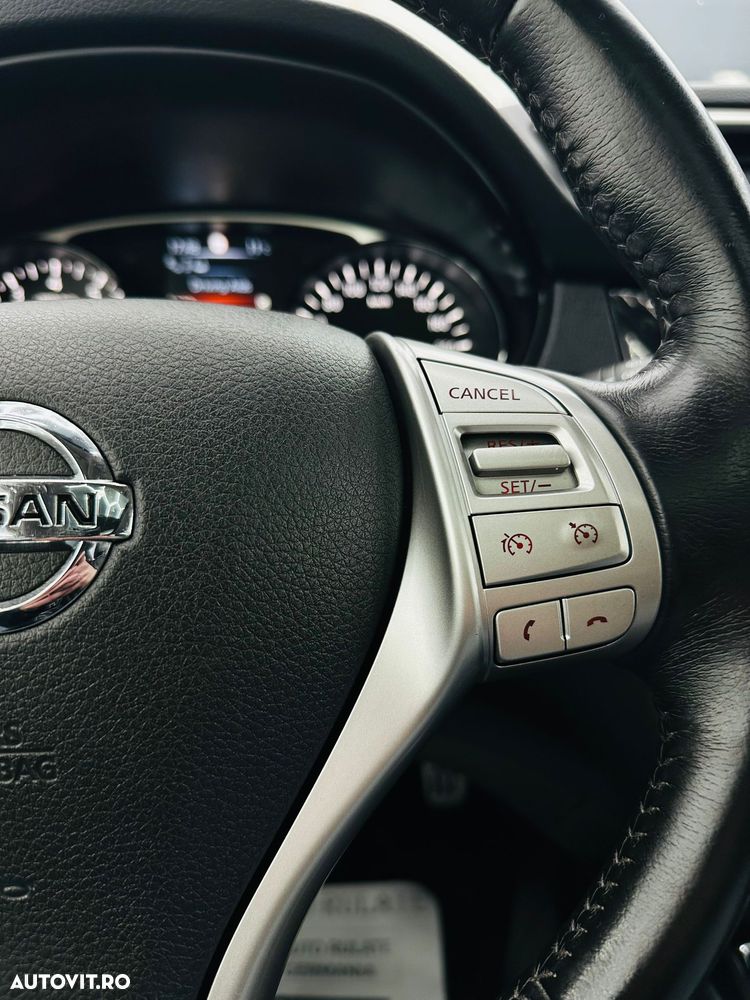 Nissan X-Trail 1.6 DIG-T Tekna - 37