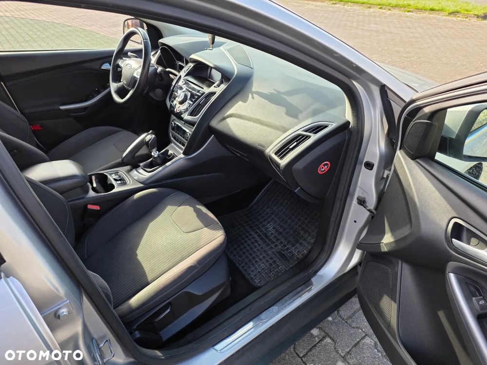 Ford Focus 1.6 EcoBoost Start-Stopp-System Titanium - 6