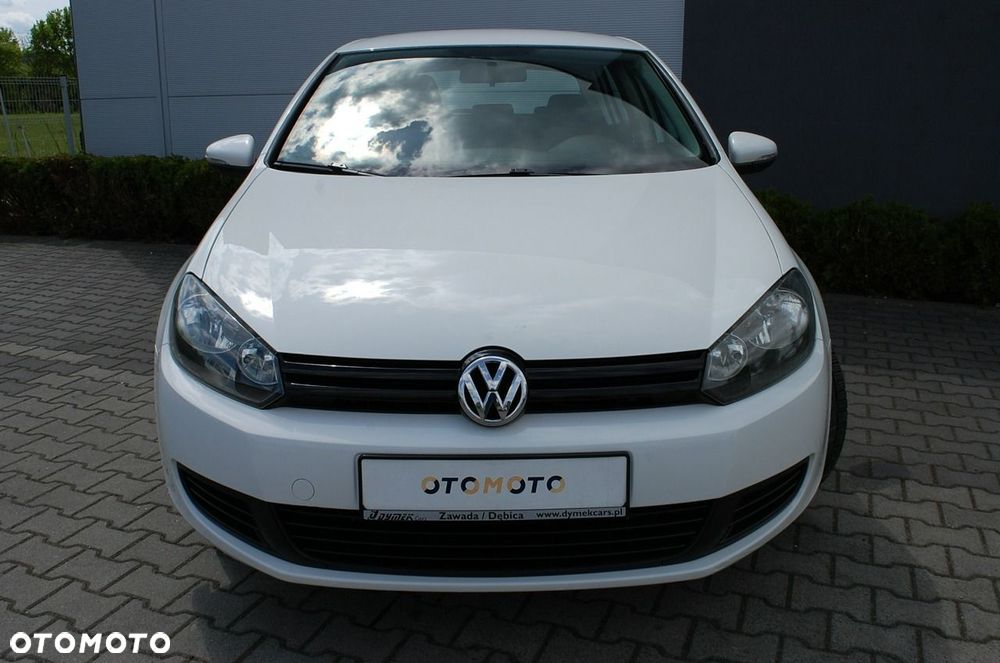 Volkswagen Golf - 10