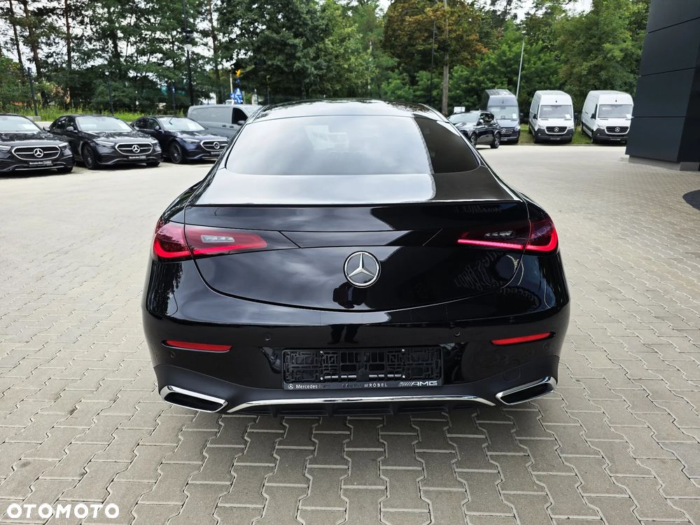 Mercedes-Benz CLE 300 4Matic 9G-TRONIC Edition AMG Line - 6