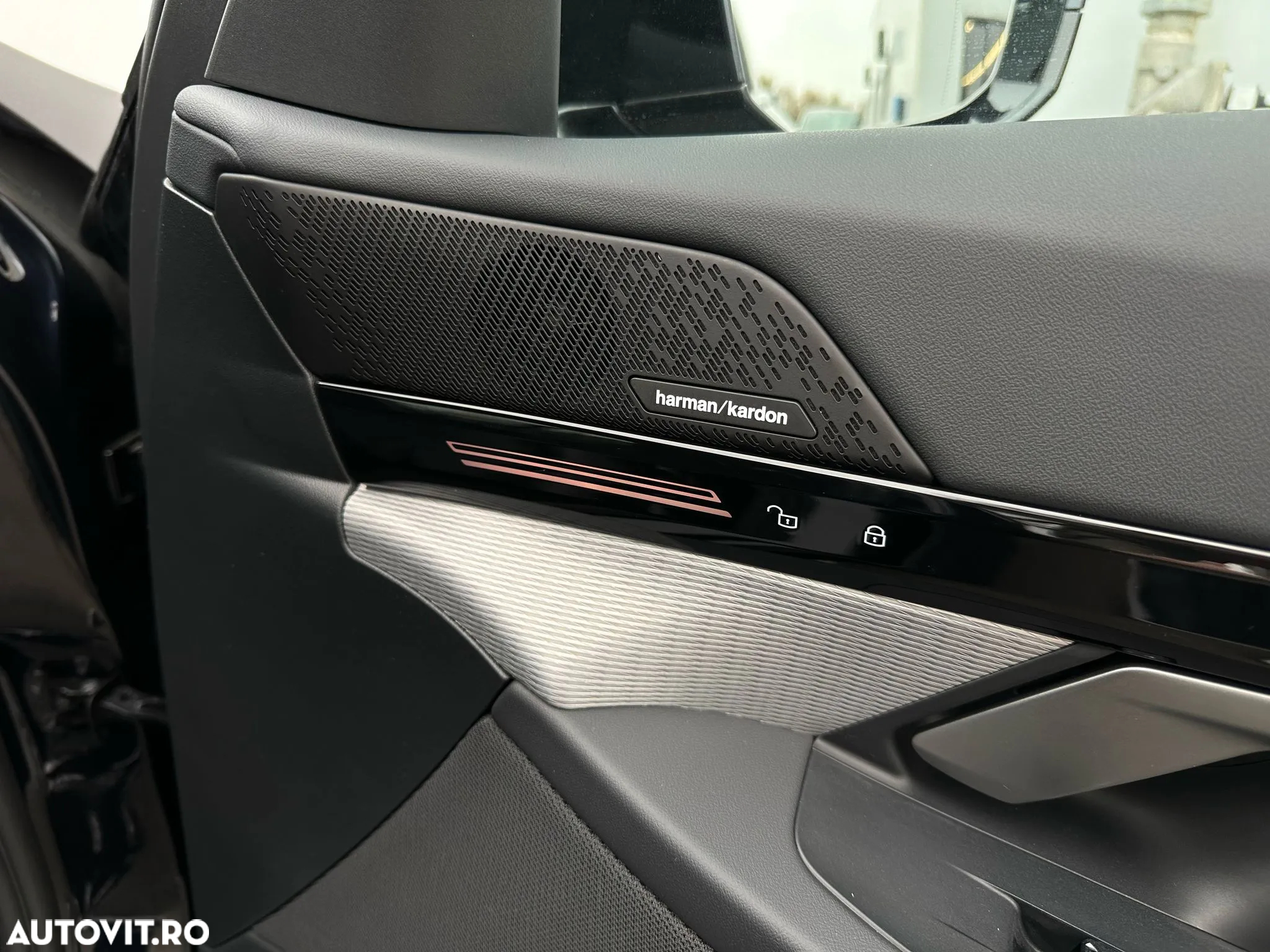 BMW Seria 5 520i Aut. - 9