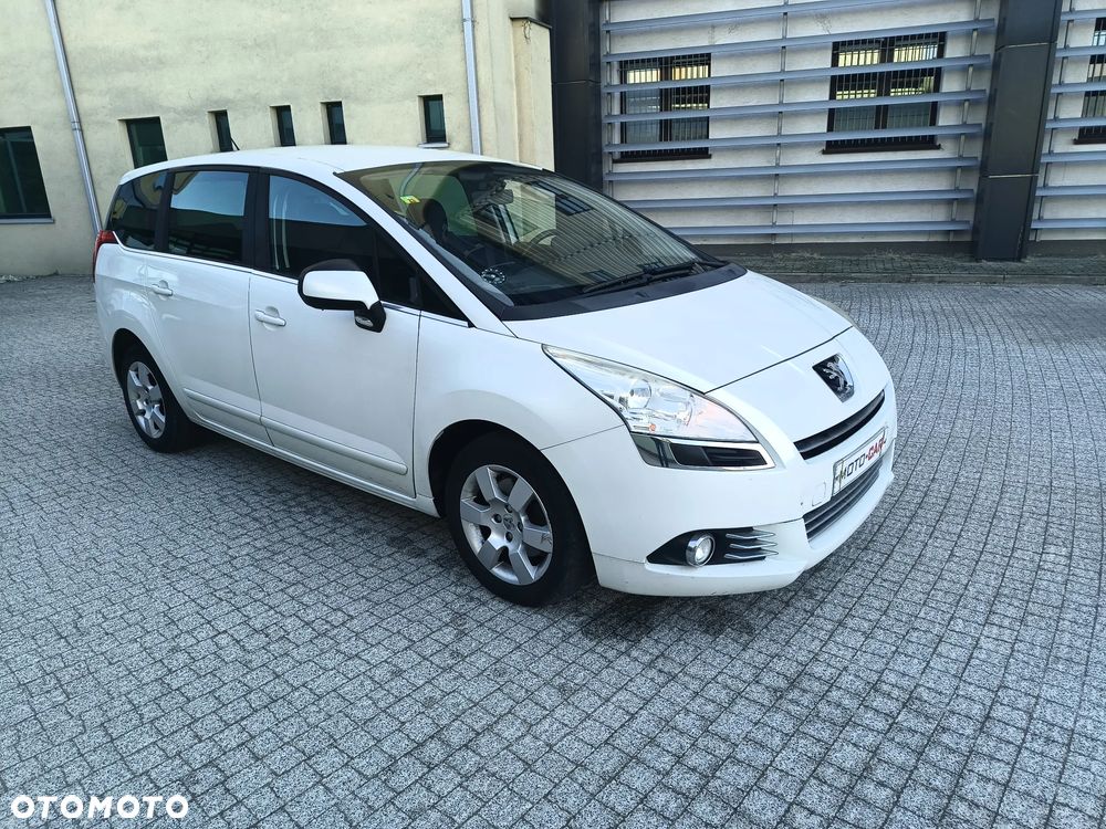 Peugeot 5008 HDI FAP 150 Active - 1