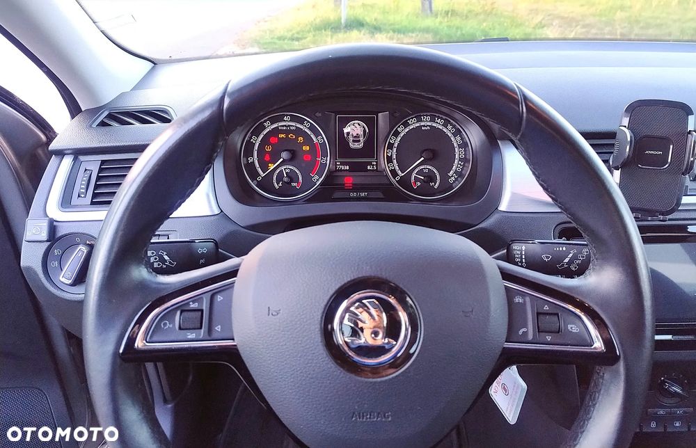 Skoda RAPID 1.0 TSI Ambition - 8