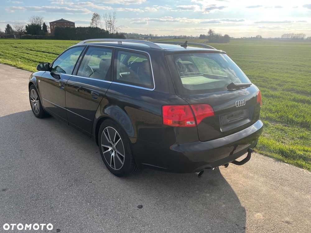 Audi A4 Avant 1.8T Quattro - 12