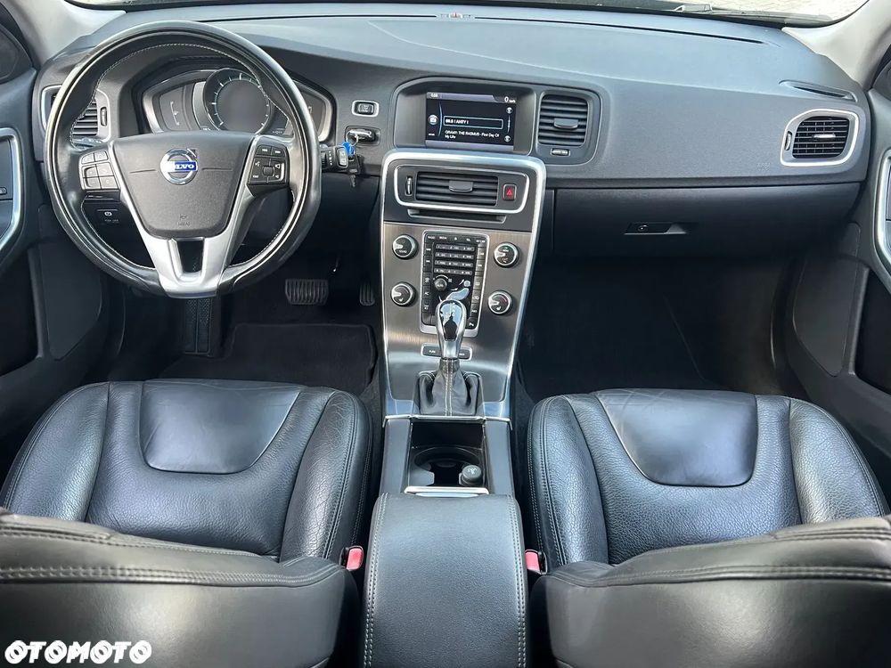 Volvo V60 - 23