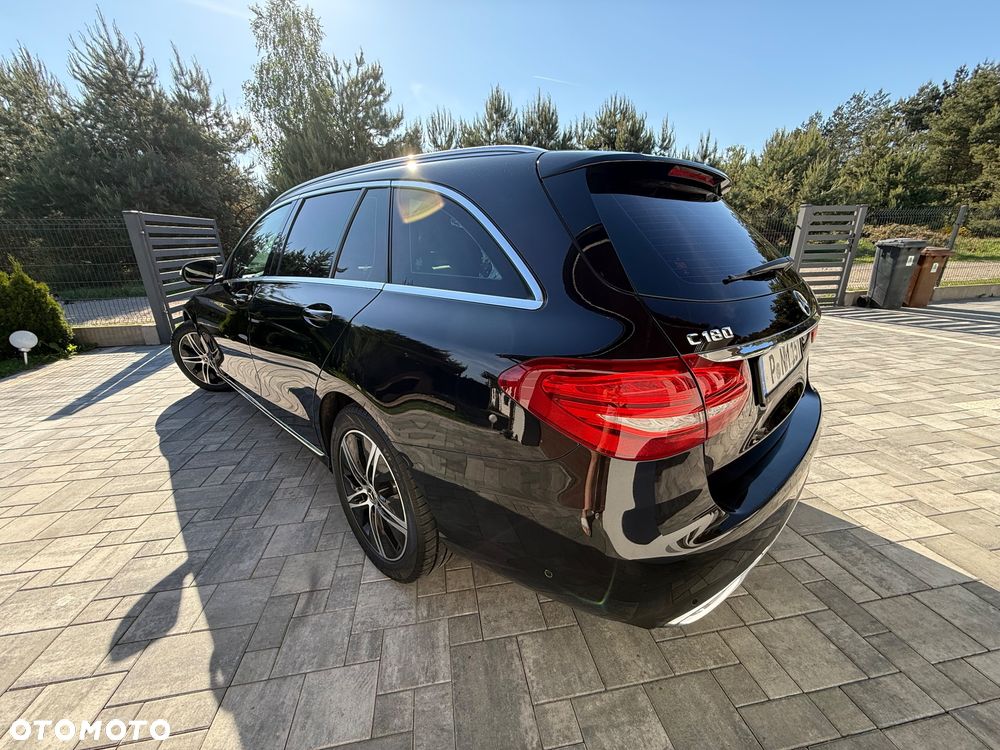 Mercedes-Benz Klasa C 180 7G-TRONIC Exclusive - 10