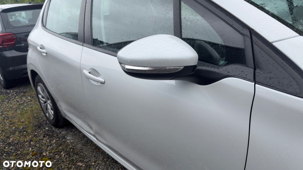 Peugeot 208 1.2 VTi Access - 31
