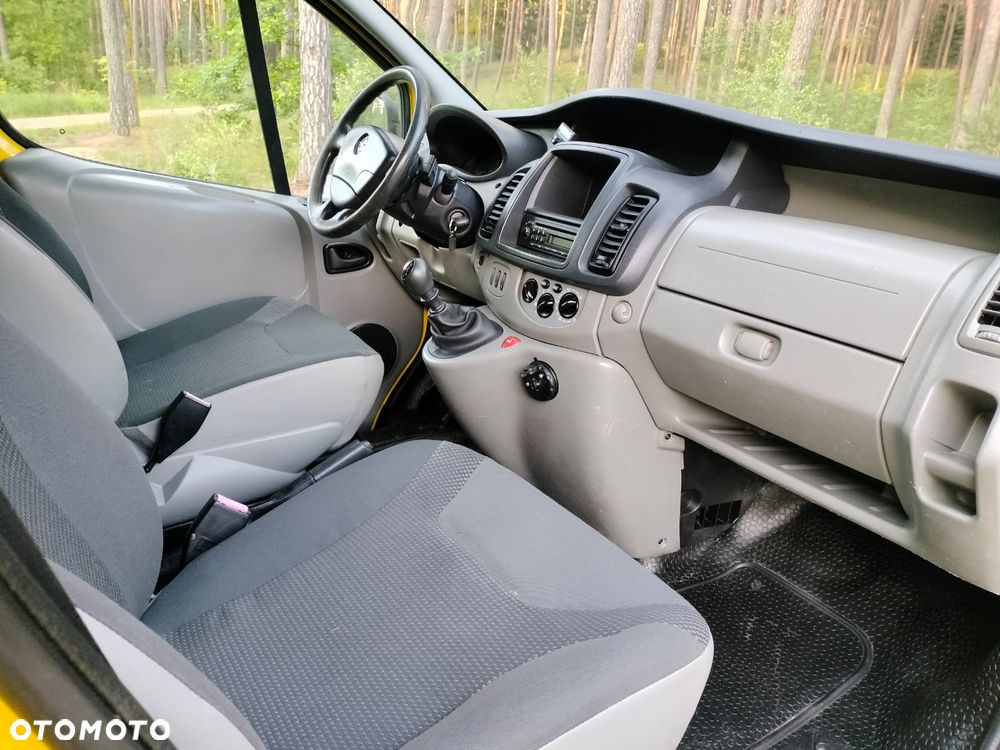 Opel vivaro - 7