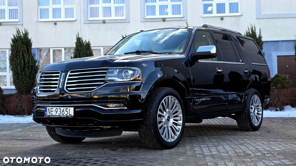 Lincoln Navigator - 4