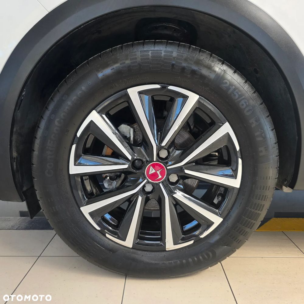 DS Automobiles DS 3 Crossback 1.2 PureTech Performance Line + - 9