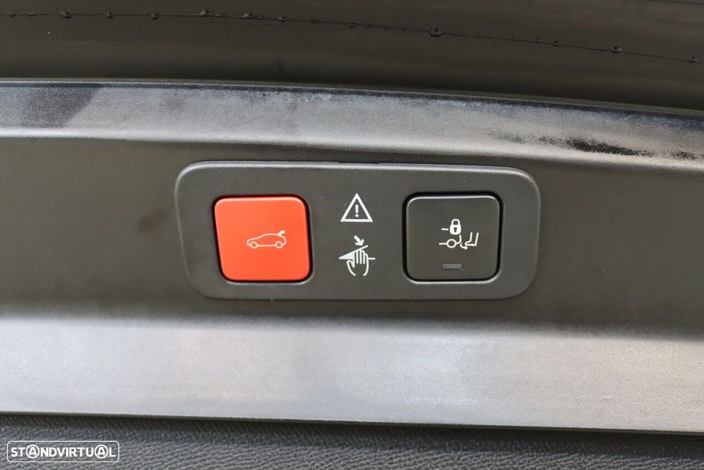 Peugeot 5008 1.2 PureTech Allure Pack EAT8 - 20