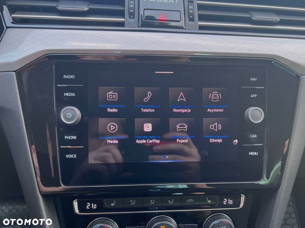 Volkswagen Passat 2.0 TSI Business DSG - 22