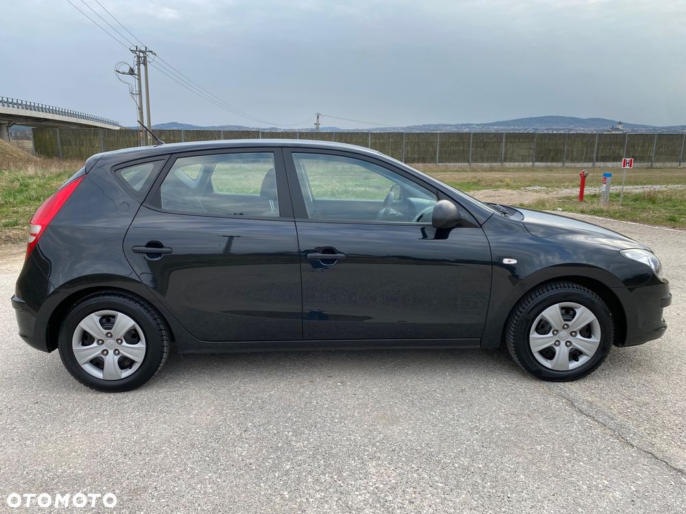 Hyundai i30 1.4 Edition Plus - 12