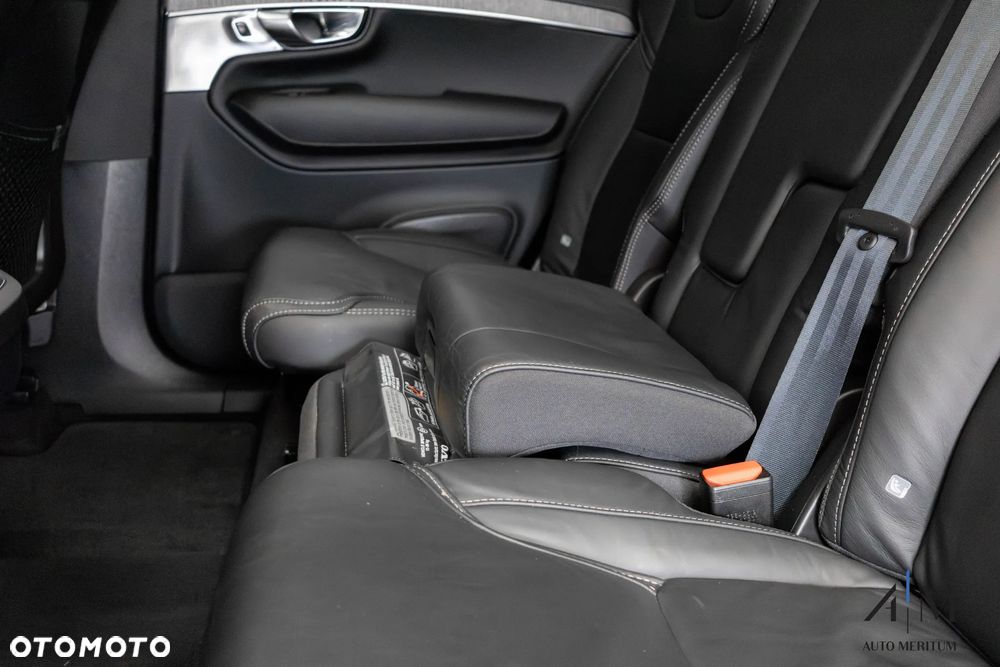 Volvo XC 90 B5 D AWD Ultimate Bright - 34