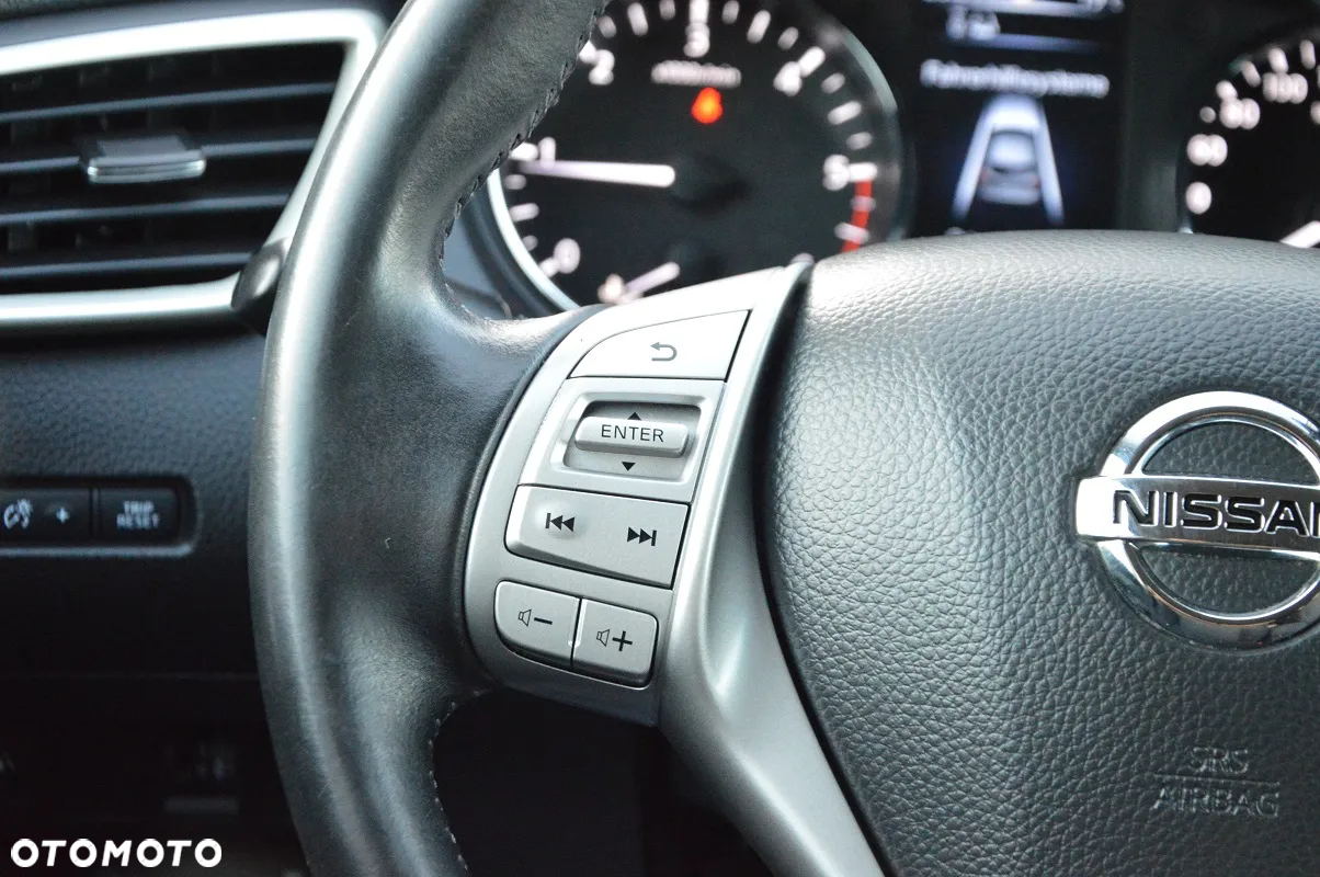 Nissan Qashqai 1.6 DCi N-Connecta EU6 - 14
