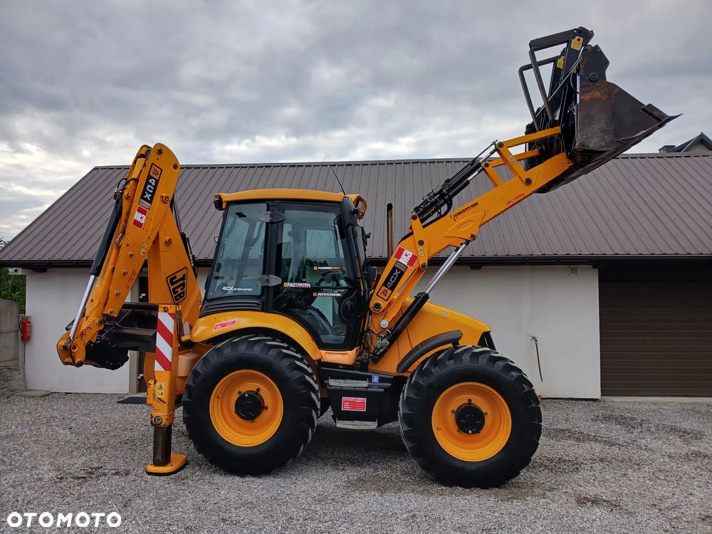 JCB 4CX/JOYSTICK/NOWE OPONY - 12