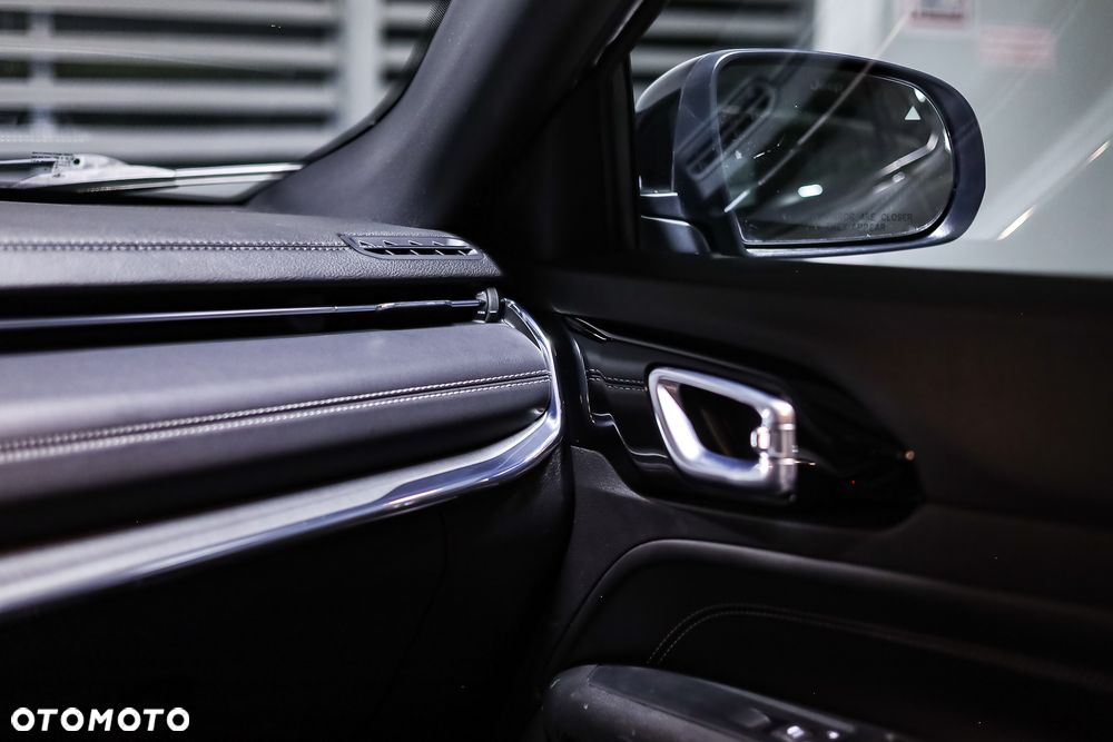 Jeep Compass - 29