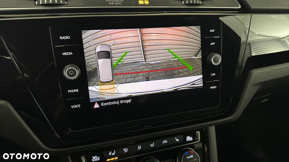 Volkswagen Touran 2.0 TDI BMT Highline DSG - 20