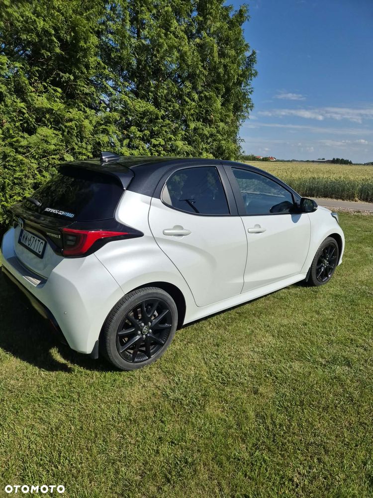Toyota Yaris Hybrid 1.5 Executive - 10