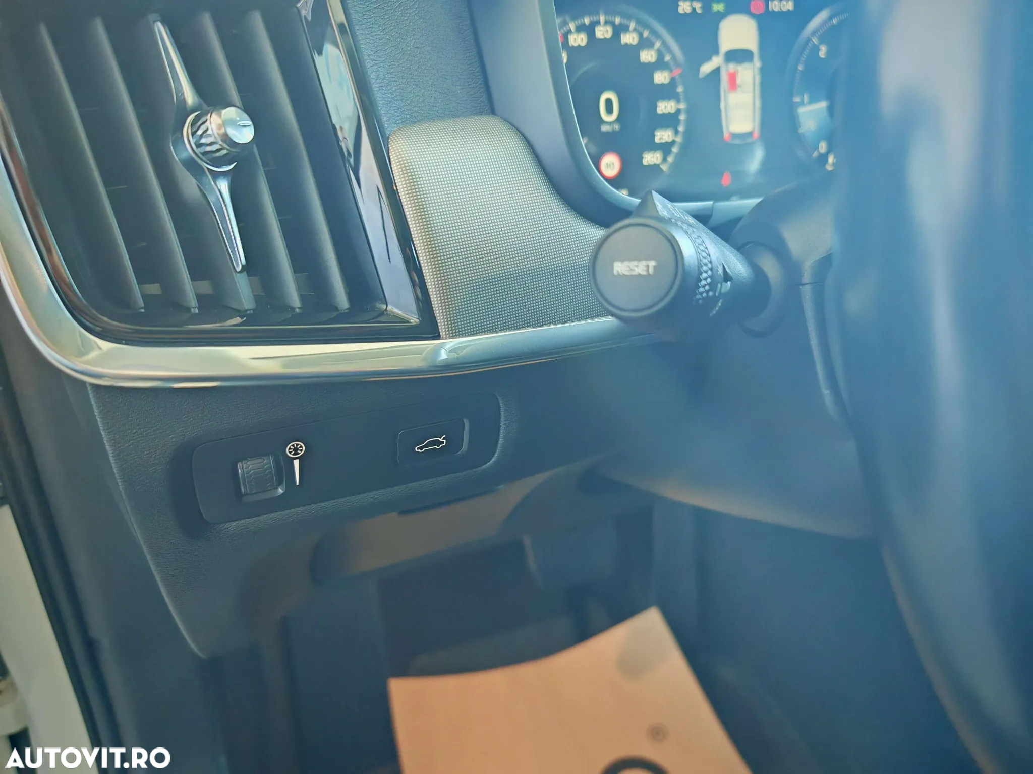 Volvo V90 B4 D Geartronic Momentum - 17