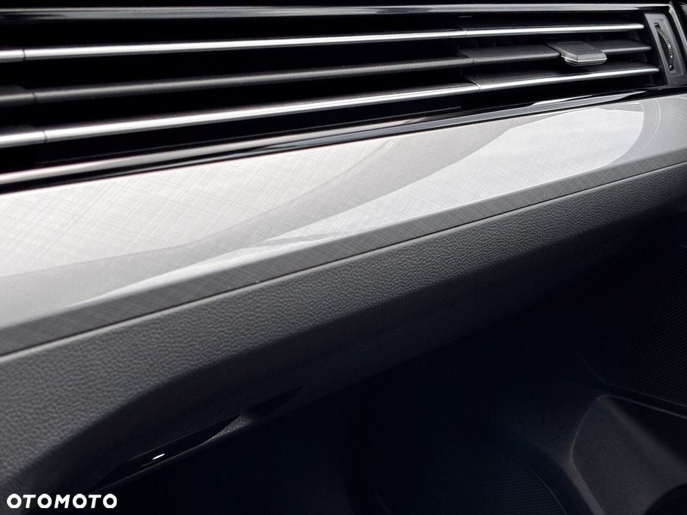 Volkswagen Passat Variant 2.0 TDI EVO Business DSG - 27