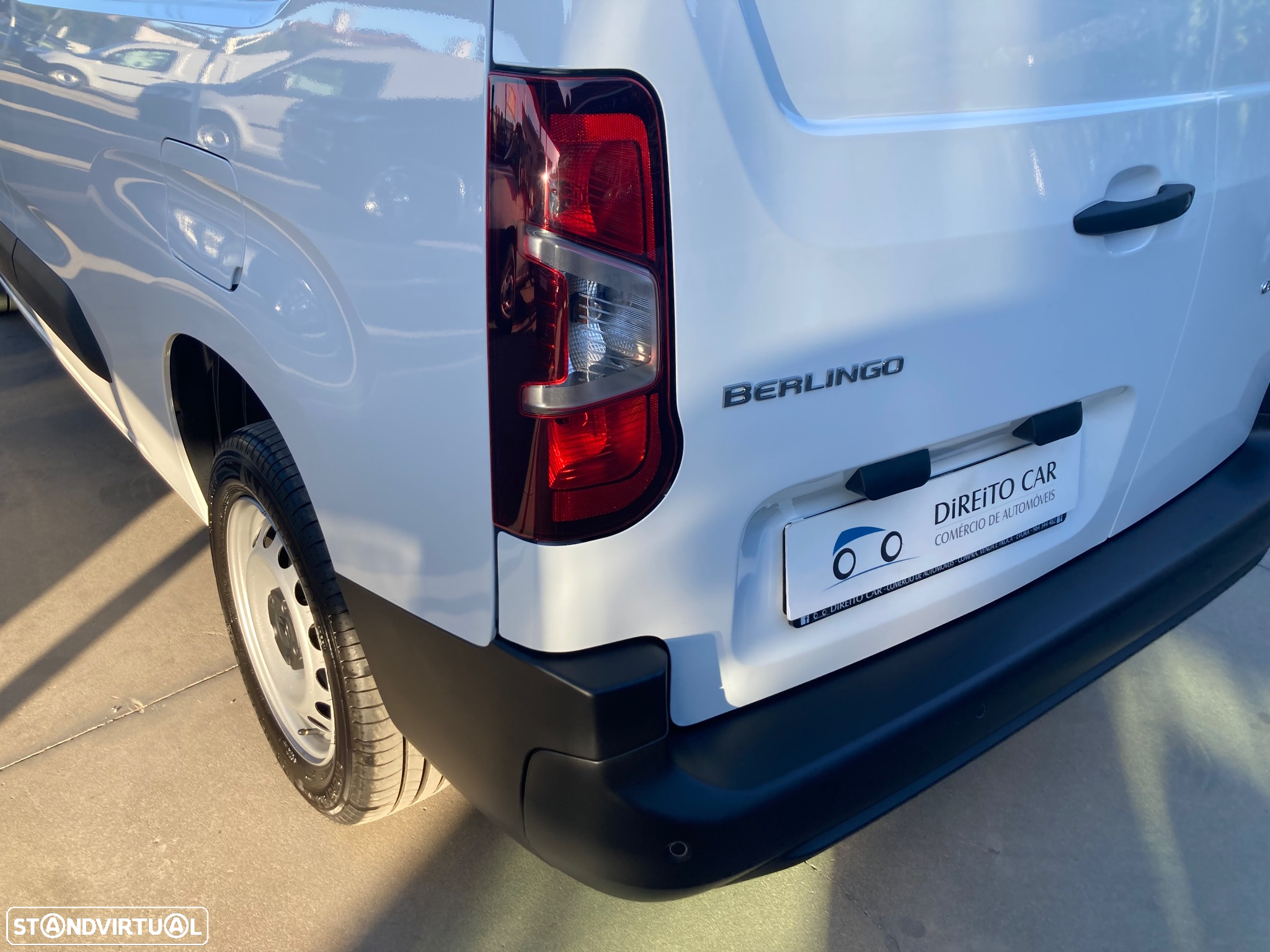 Citroën Berlingo longa L2H1 1.5 BlueHdi 102 Cv Van 3 Lug - 10