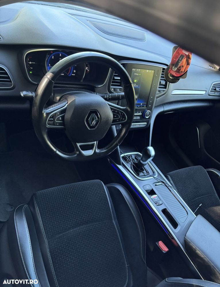 Renault Megane BLUE dCi EDC Intens - 2