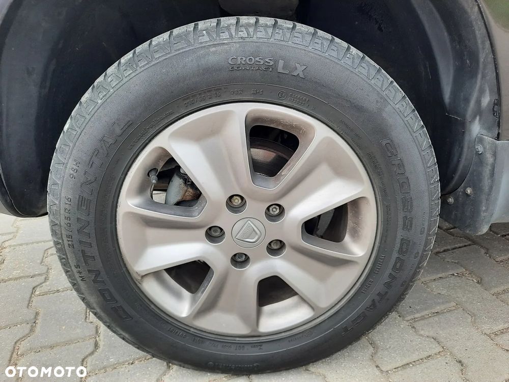 Dacia Duster 1.6 SCe Laureate S&S - 12