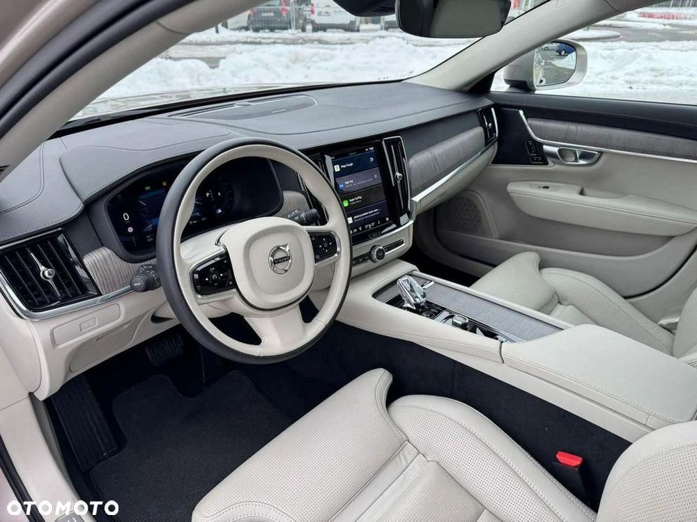 Volvo V90 Cross Country B5 B AWD Ultimate - 27