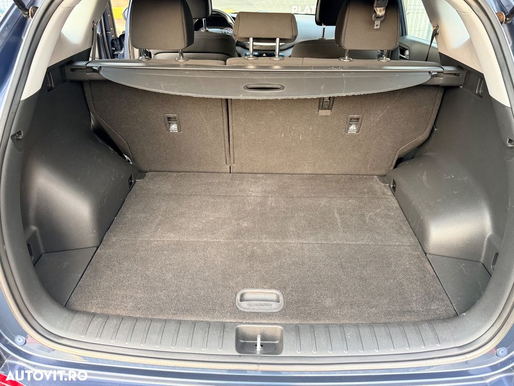 Hyundai Tucson 1.6 GDI 2WD 6MT Style - 15