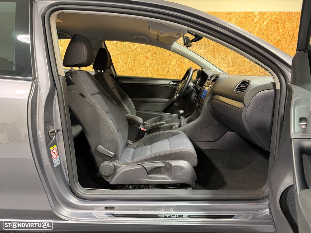 VW Golf 1.2 TSi Style BlueMotion - 21