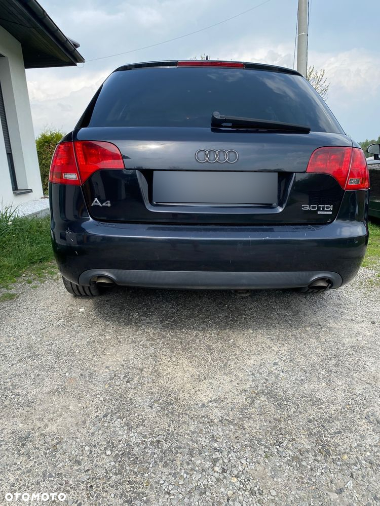 Audi A4 Avant 3.0 TDI Quattro - 30