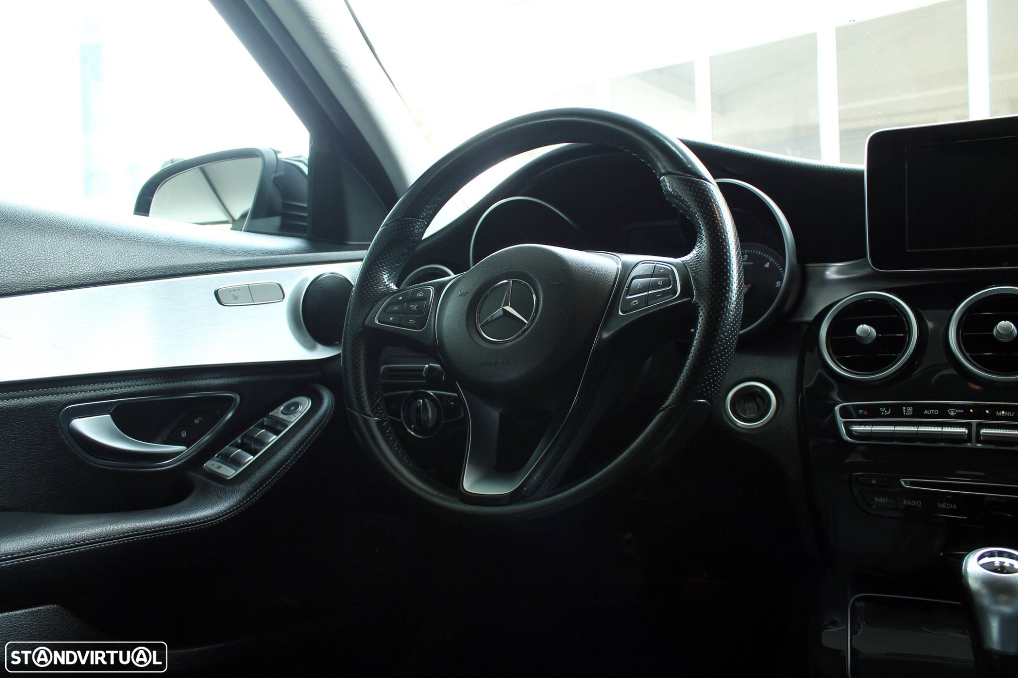 Mercedes-Benz C 200 d Avantgarde - 15