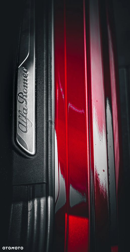 Alfa Romeo Giulia 2.0 Turbo 16V AT8 Veloce - 22